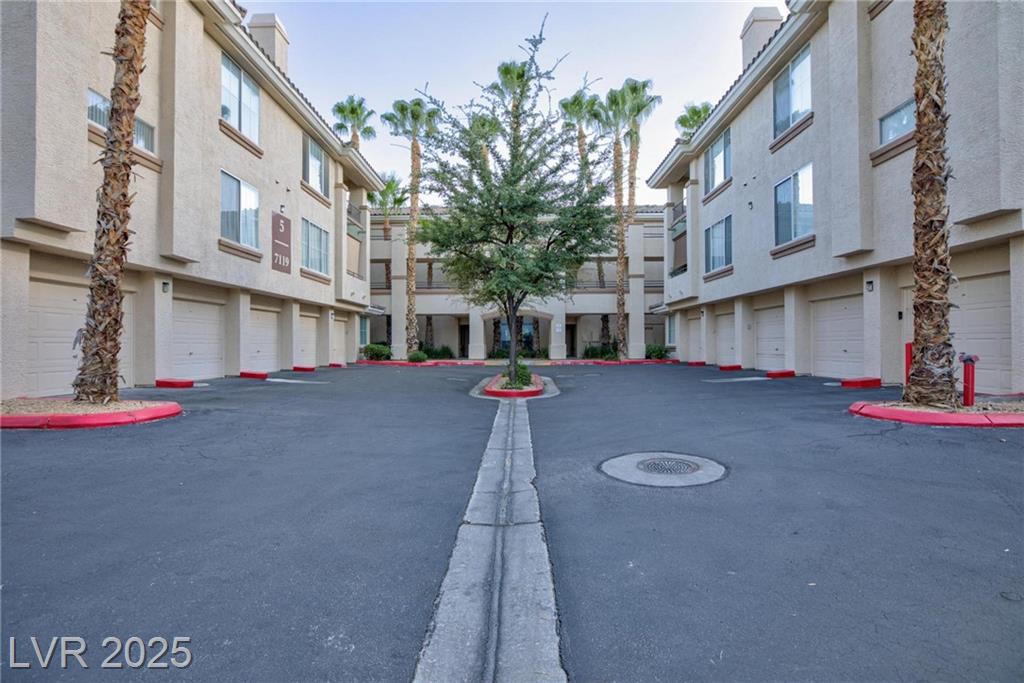 7119 Durango DR