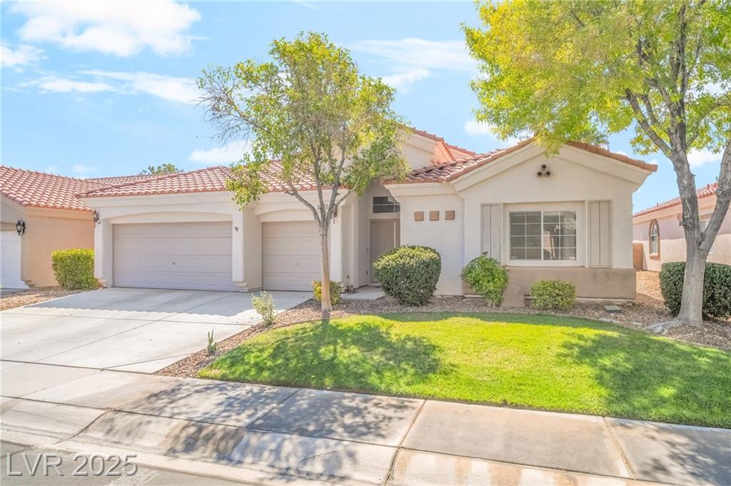 3945 Genoa DR