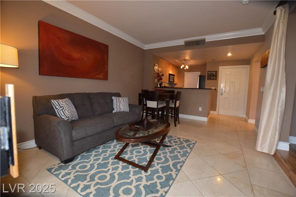 270 FLAMINGO RD