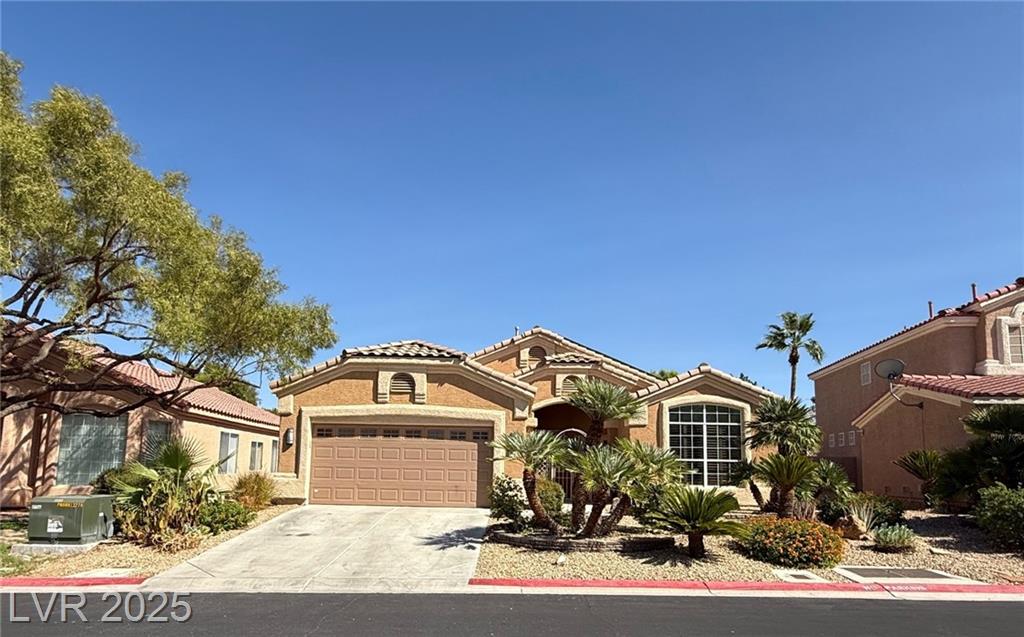 3416 Coconino LN
