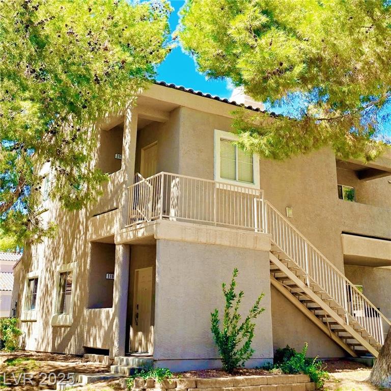 5250 Rainbow BLVD