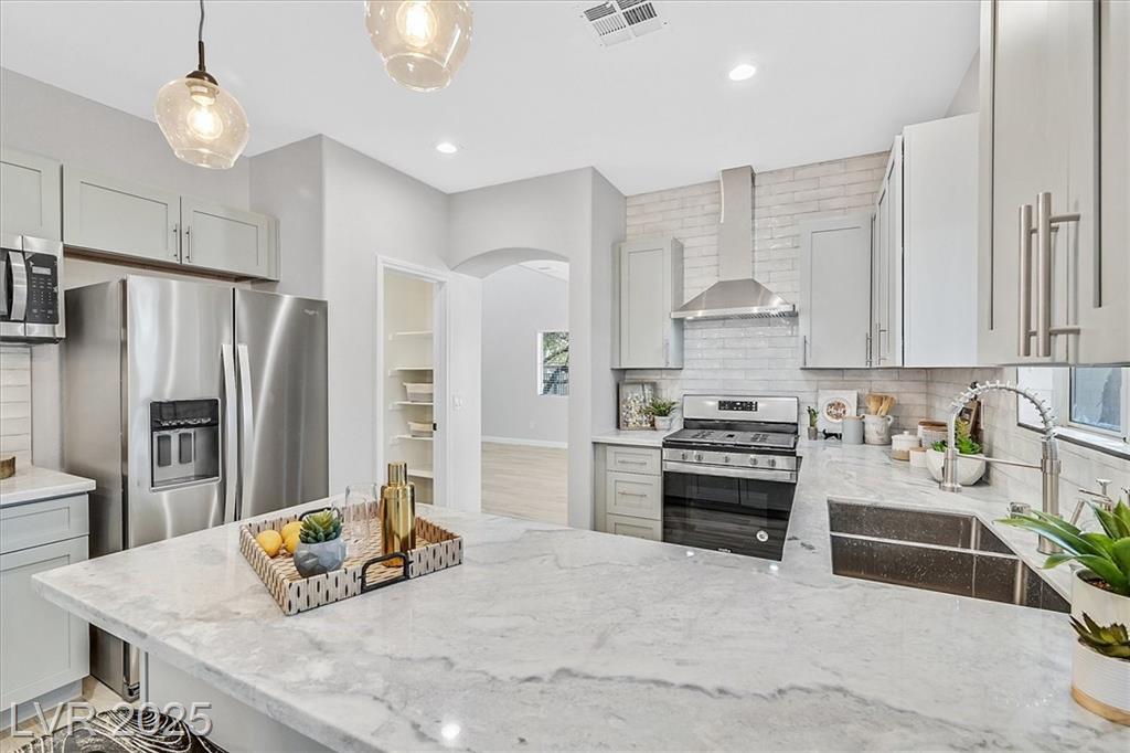 1737 Lily Pond CIR