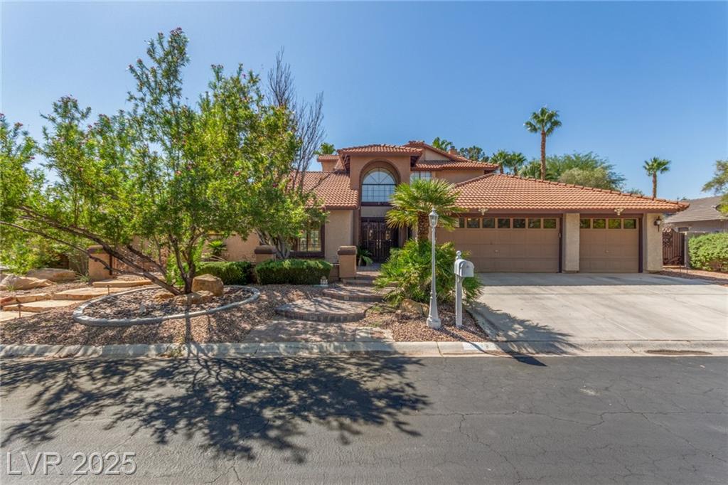 6815 Trinity CT