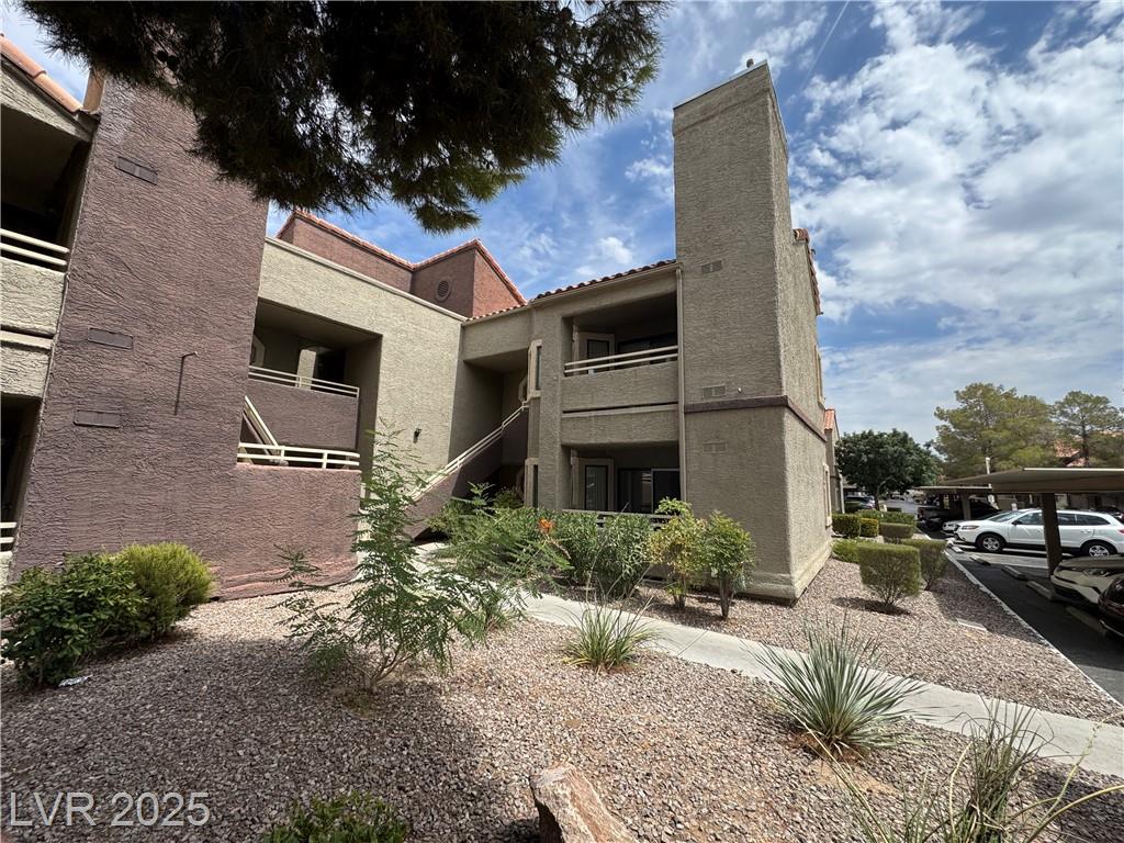 5006 Rainbow BLVD