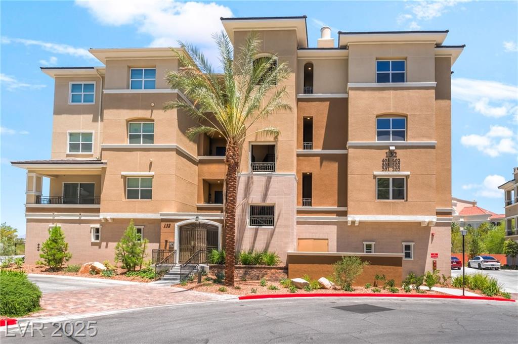 132 Los Cabos DR