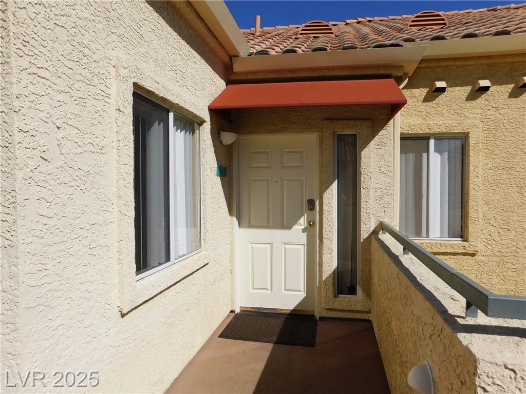 260 FLAMINGO RD