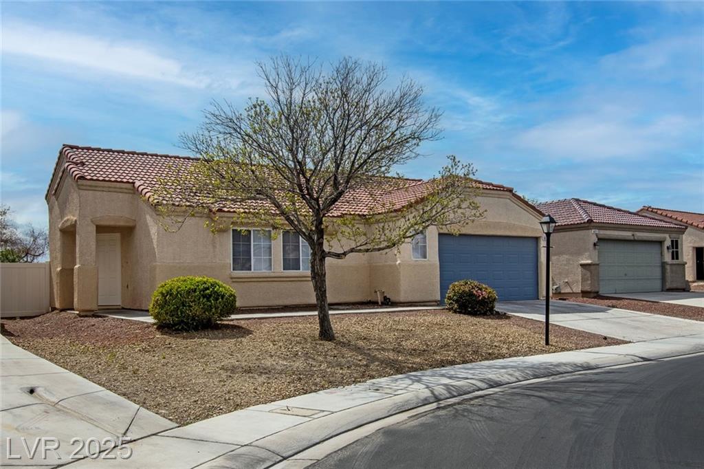6615 MONTEZUMA CASTLE LN