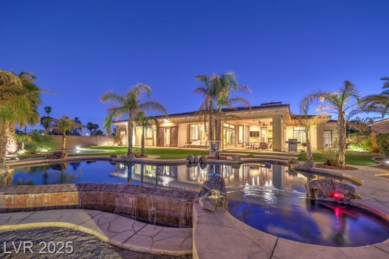 2780 El Camino RD