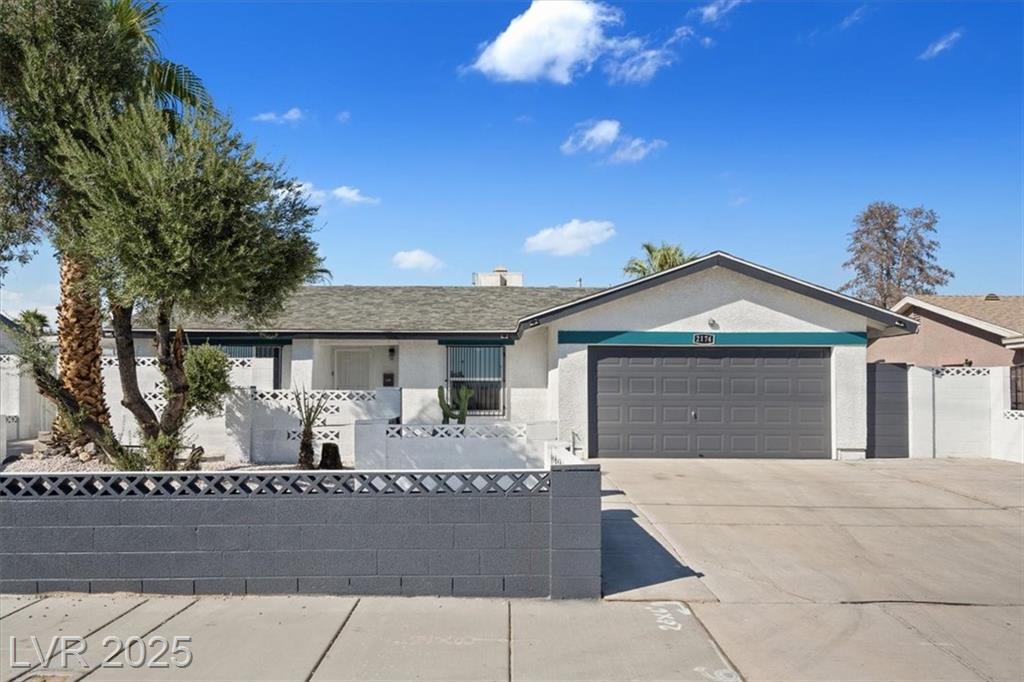 2174 Russell RD