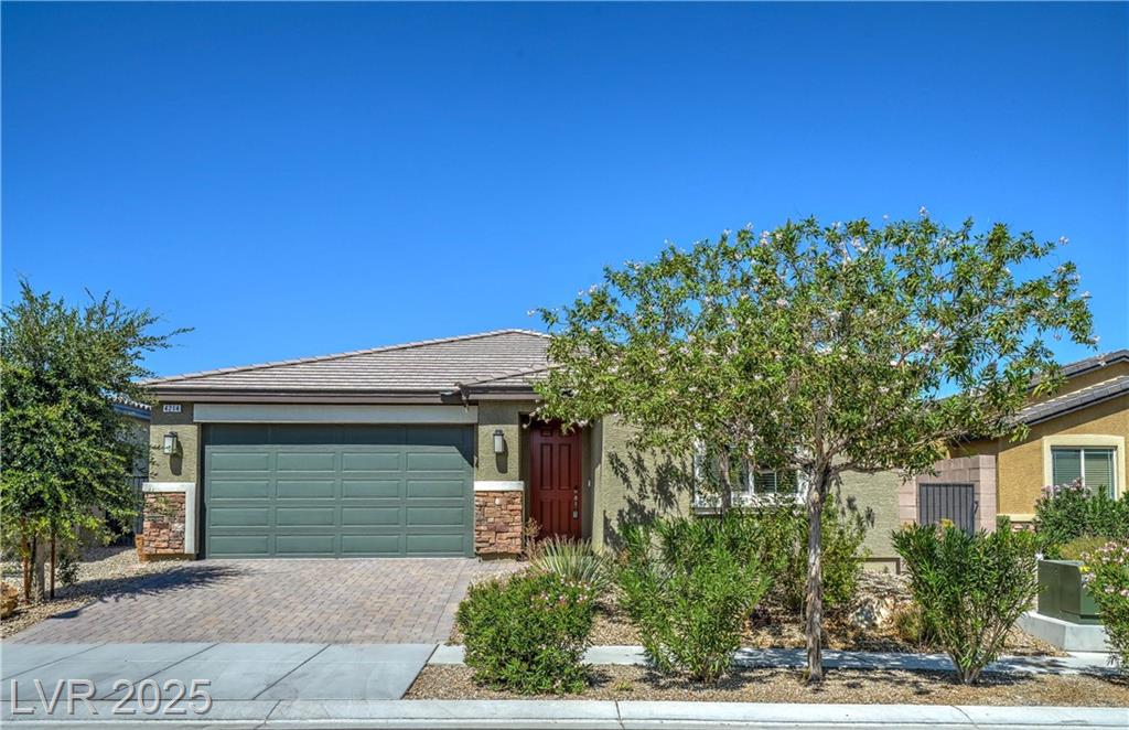 4214 Callisto AVE
