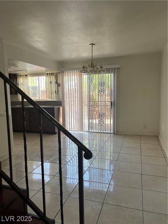 1370 Hialeah DR