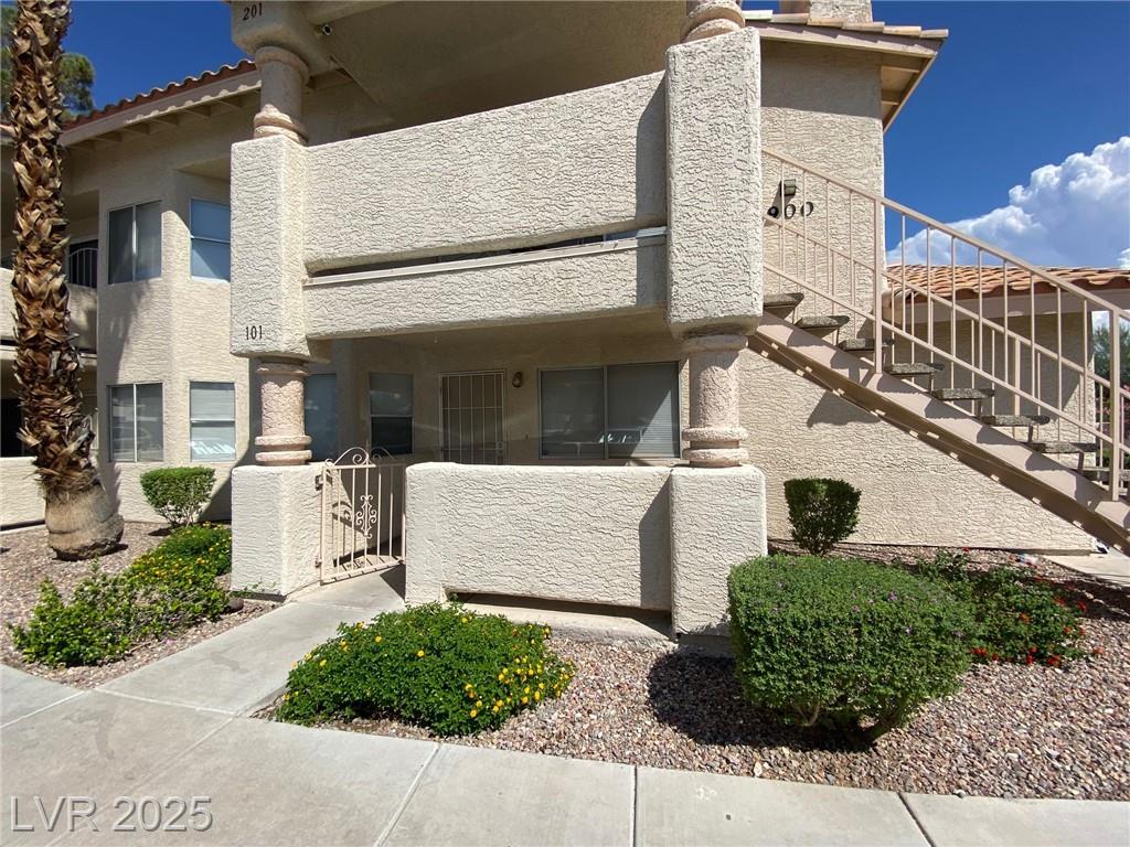 900 Boulder Springs DR
