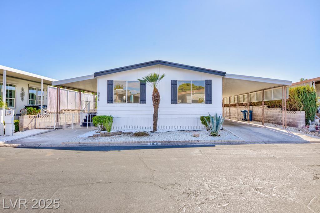 5015 Ridge Club DR