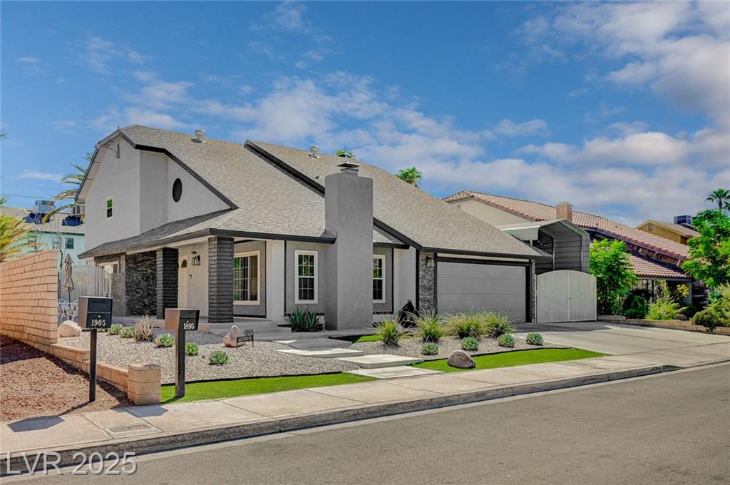1895 Roxford DR