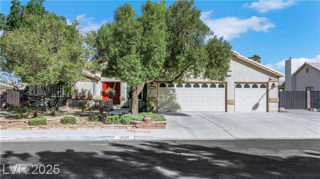3640 Fox Glen PKWY