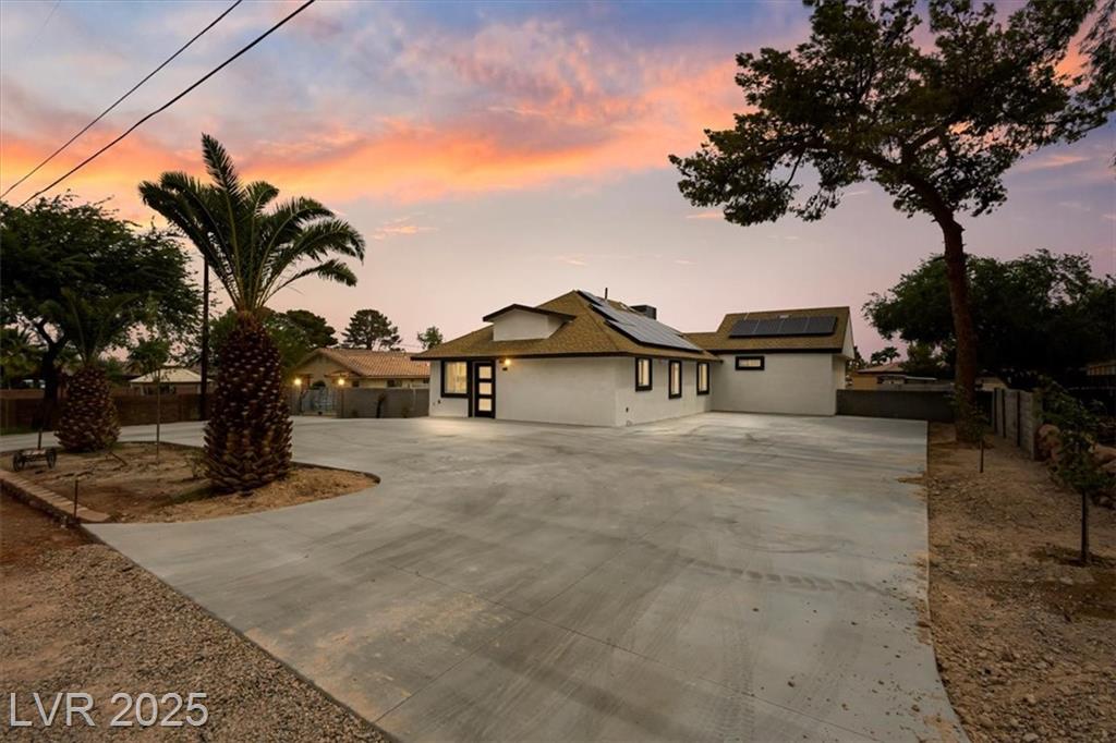 7724 Rancho Destino RD