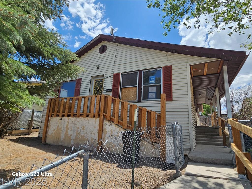 1028 Avenue G 
