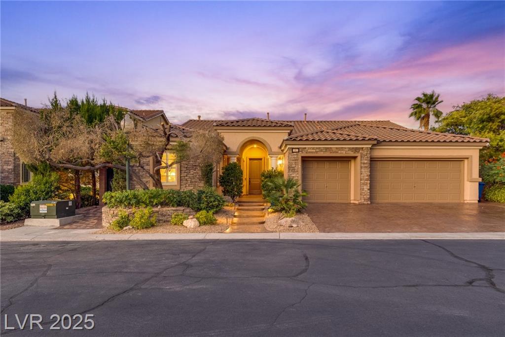 892 Timber Walk DR