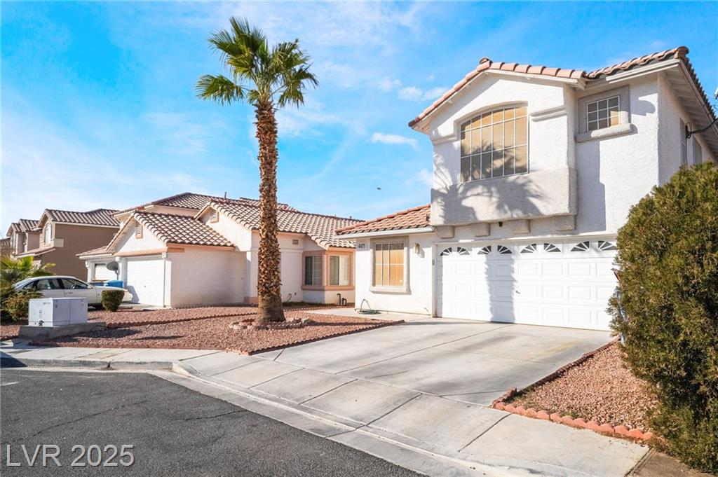 4411 Elk Point CIR