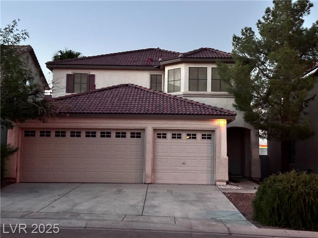 9676 Ridgebluff AVE