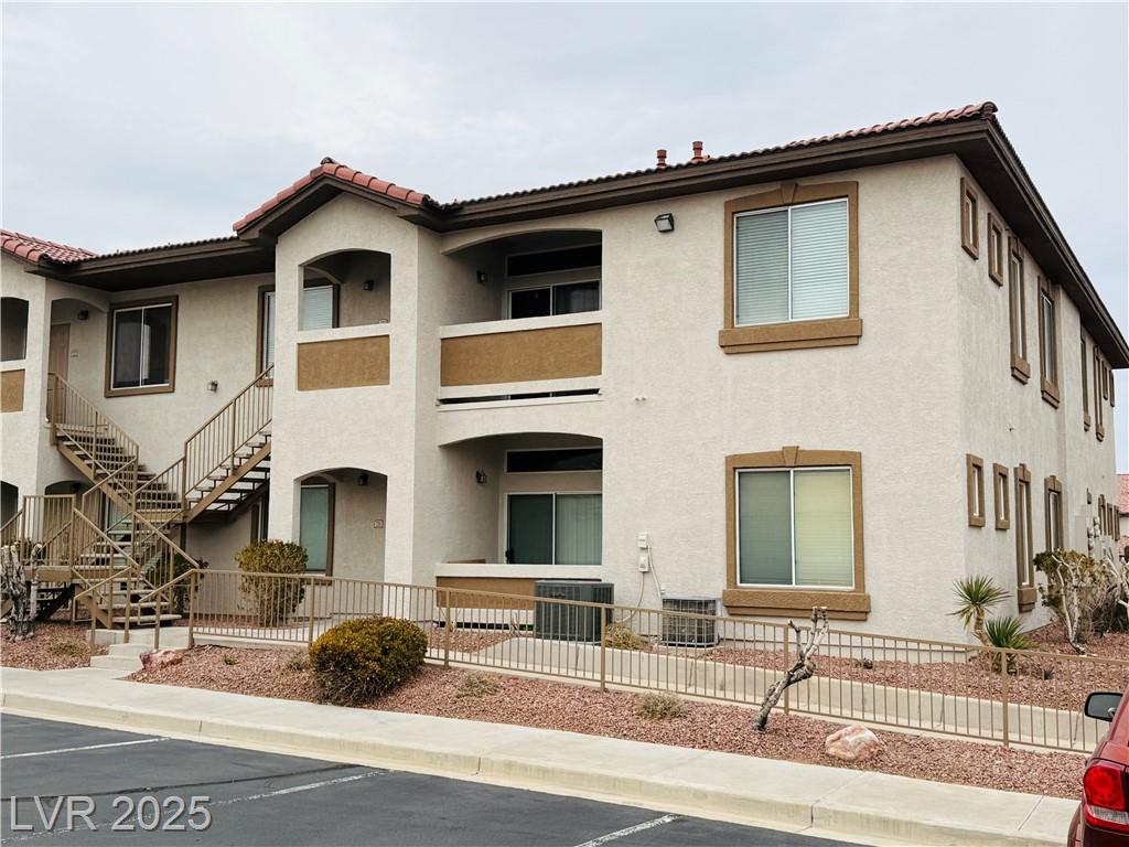 2305 Horizon Ridge PKWY