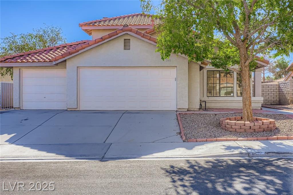 340 Templeton DR