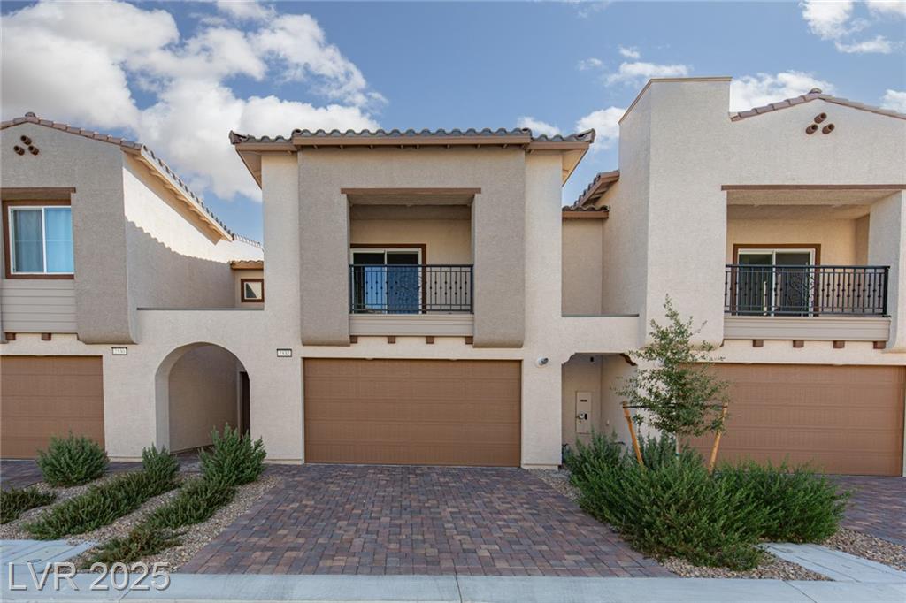 2532 Vittora Pointe ST