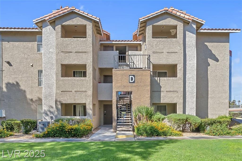 4200 Valley View BLVD