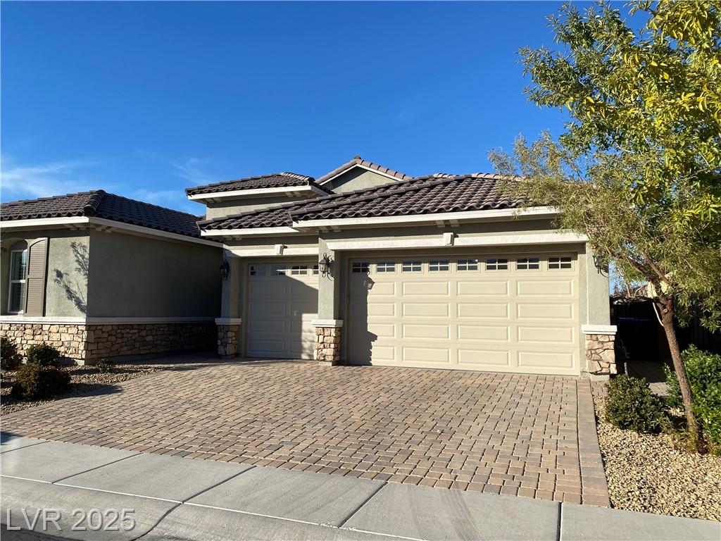 3120 Pavilio DR