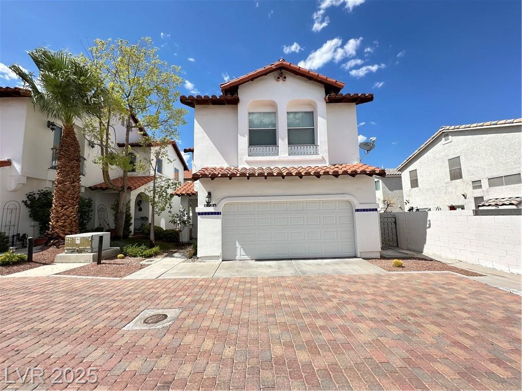8754 Villa La Rae AVE