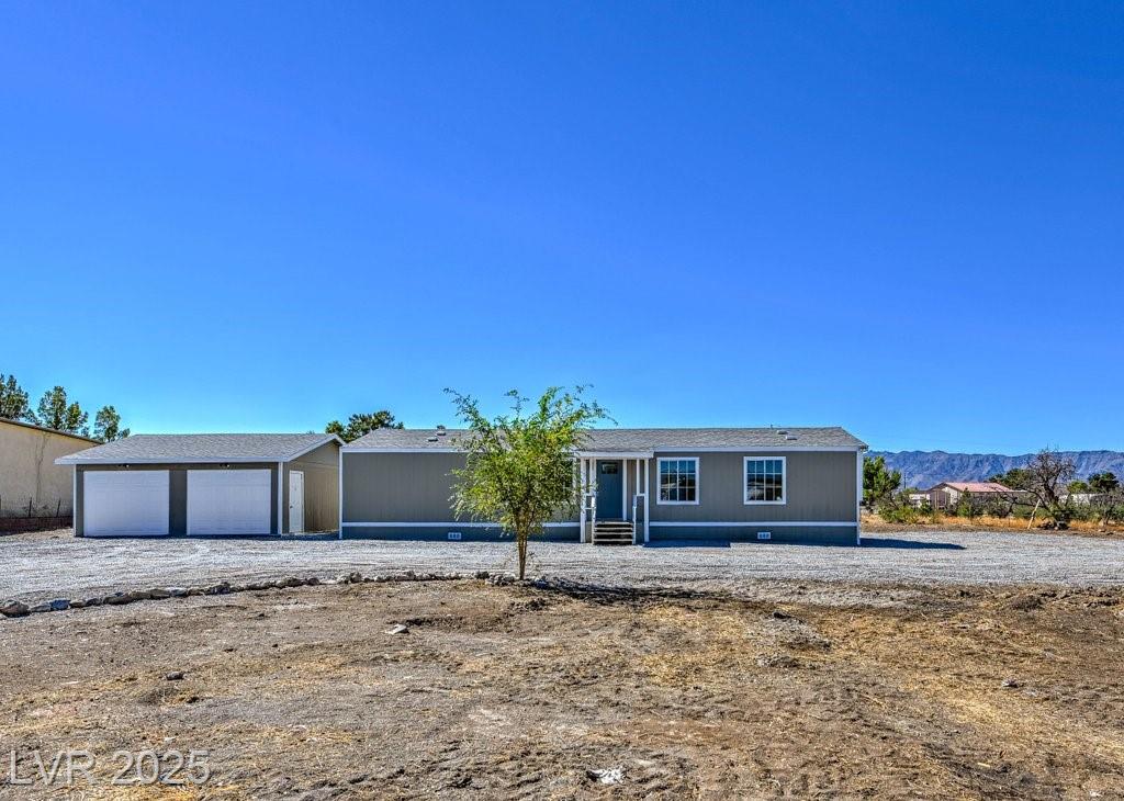 891 Julia ST