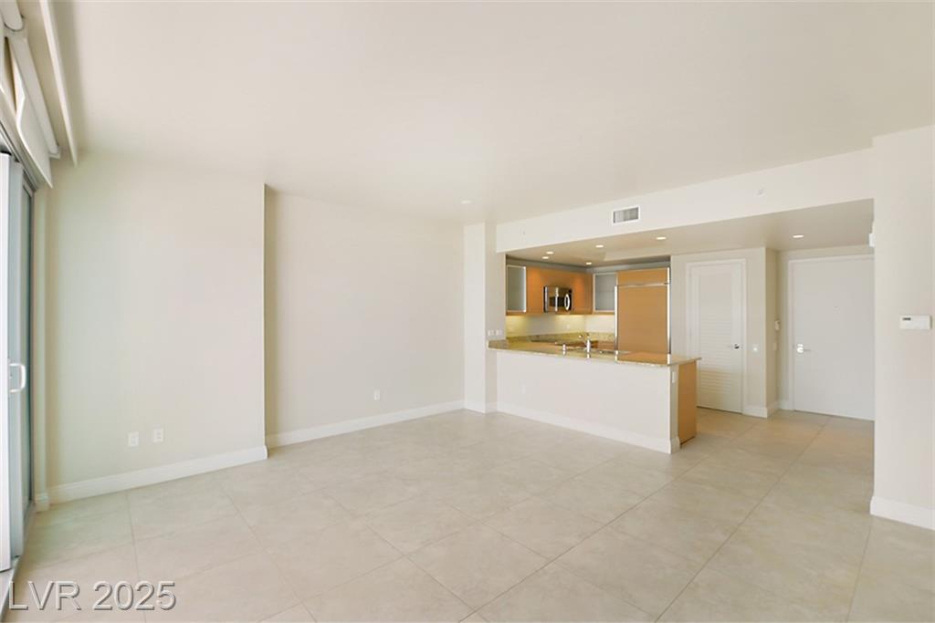 222 Karen AVE