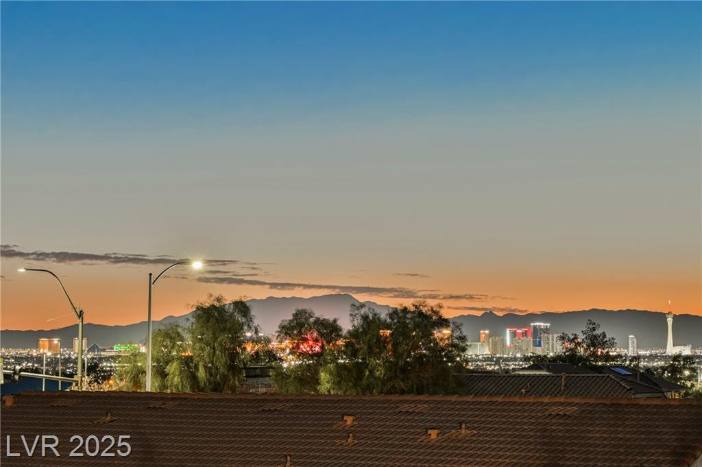 1251 Los Meadows DR