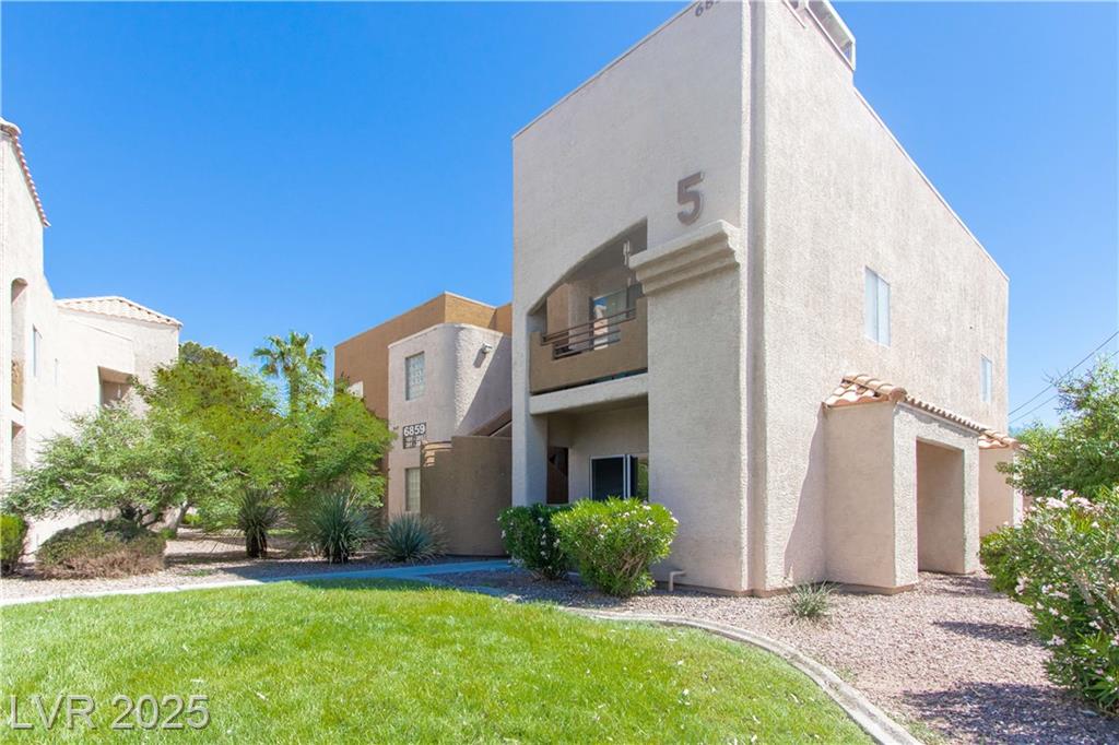 6859 Tamarus ST