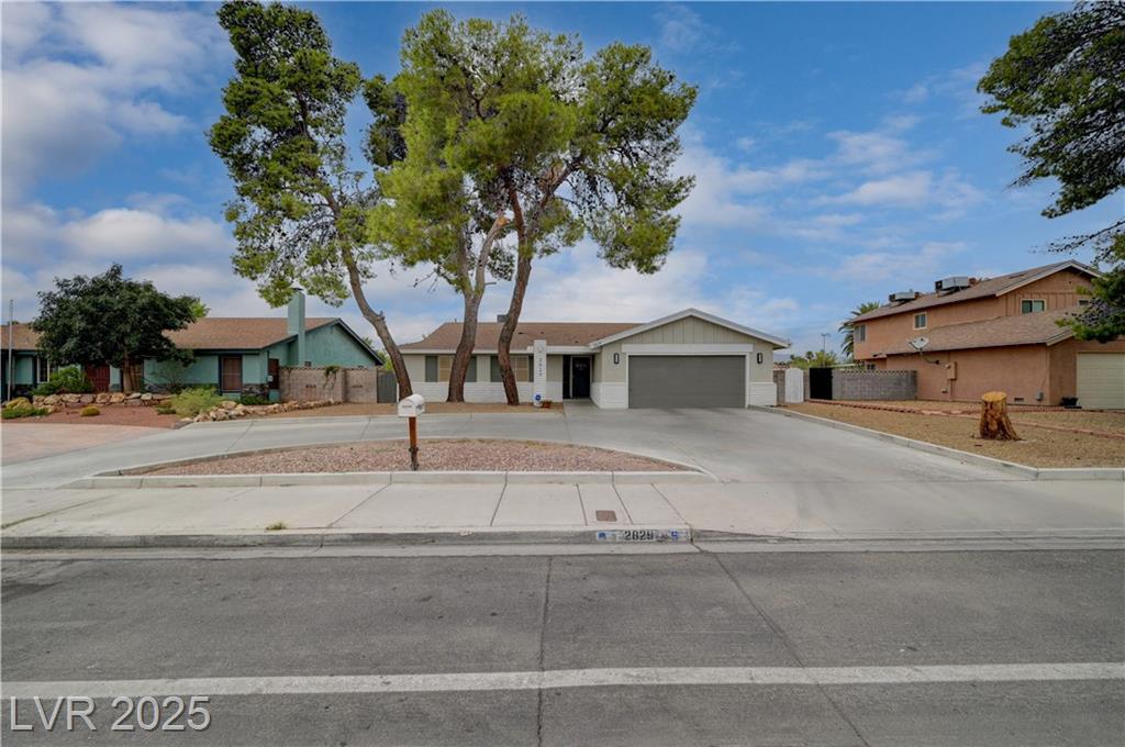 2829 Michael WAY