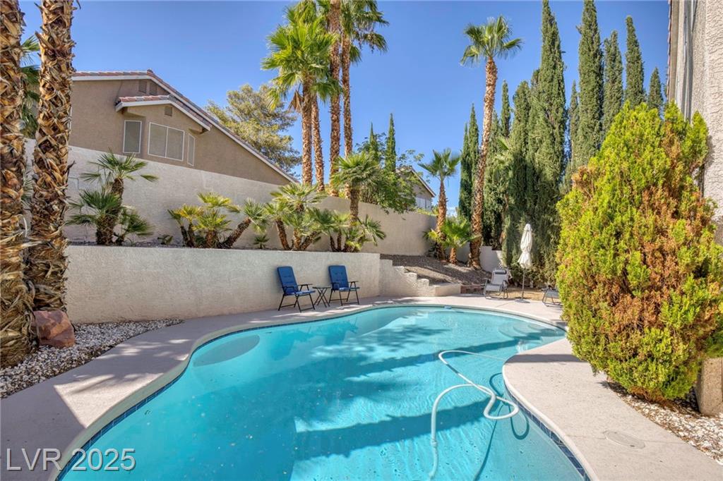 2269 Pine Forest CT