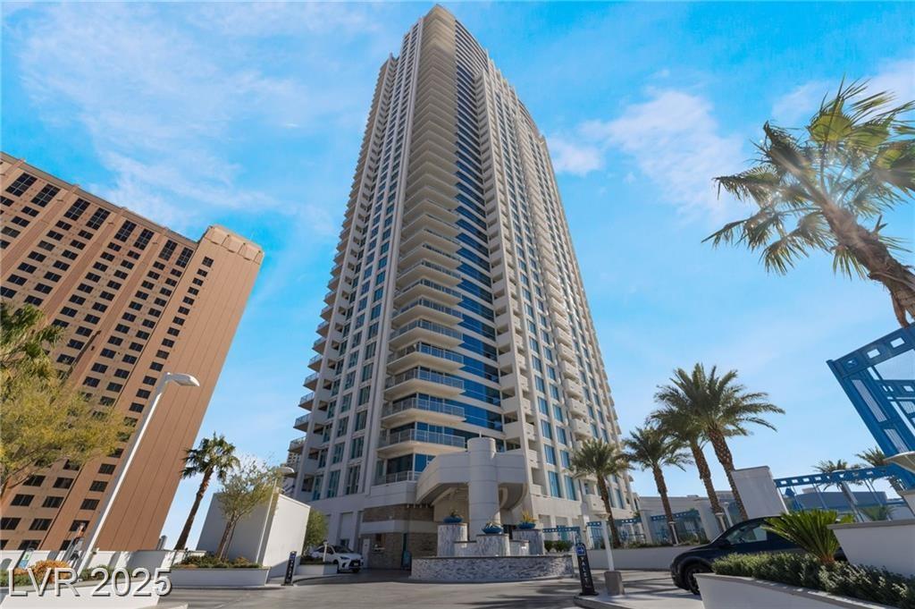 2700 Las Vegas BLVD