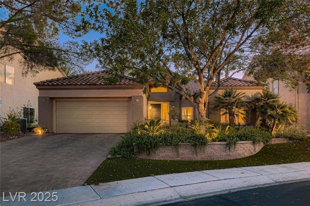1867 Indian Bend DR