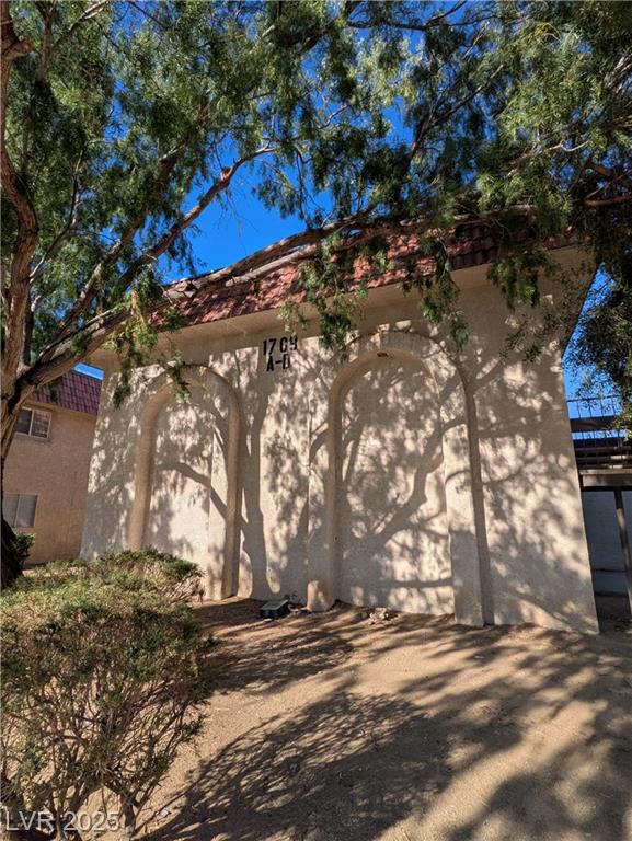 1709 Cordoba LN