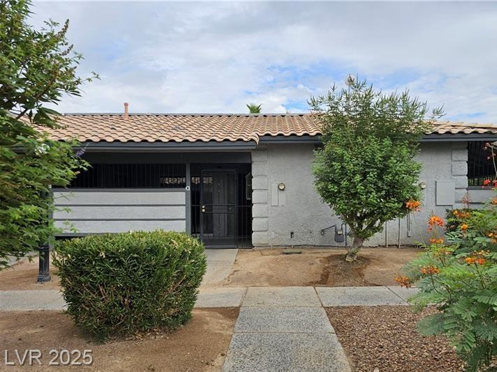 211 Lamb BLVD