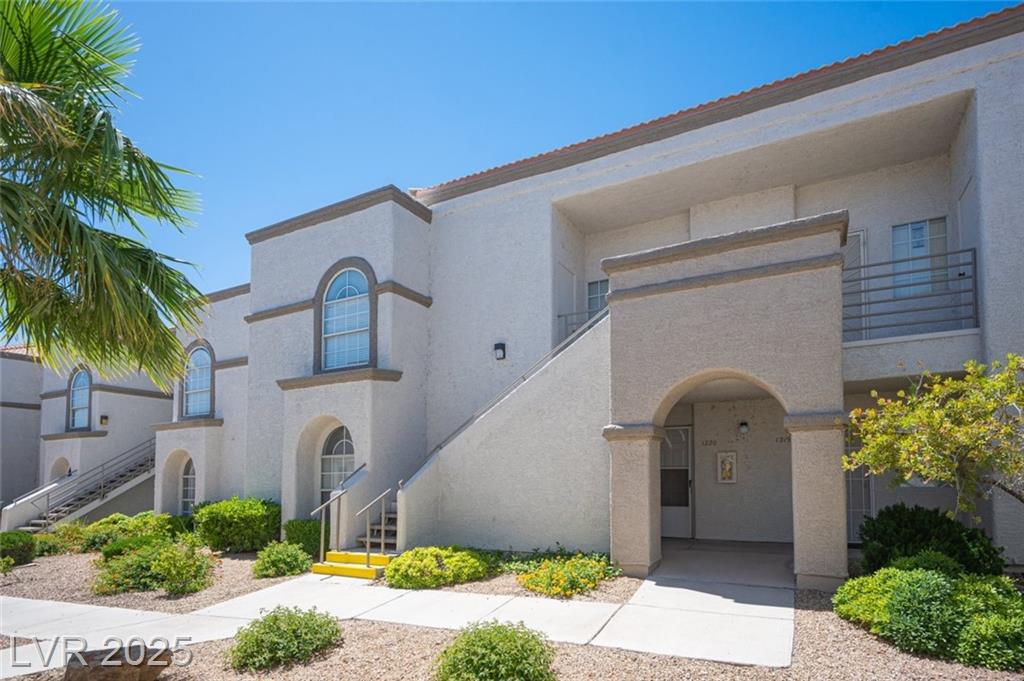 3150 Soft Breezes DR