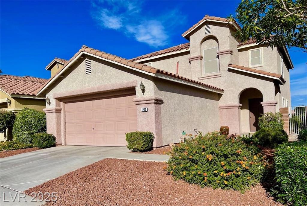 1232 Swanbrooke DR