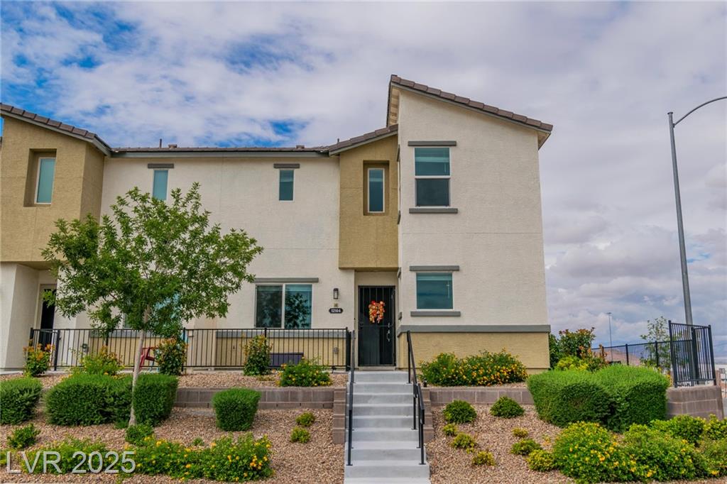 12104 Mojave Gold RD
