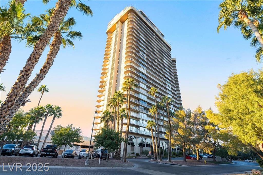 3111 Bel Air DR
