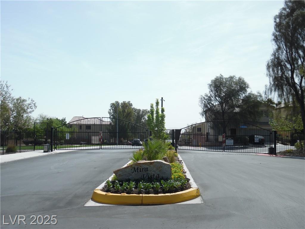 3617 La Scala CT