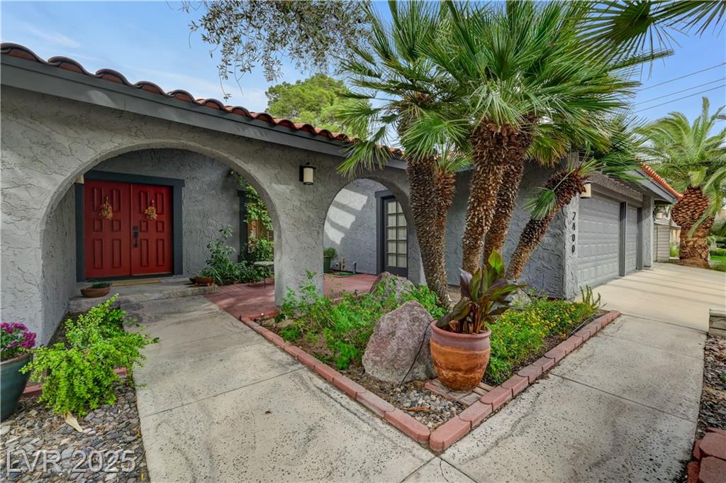 2400 La Solana WAY