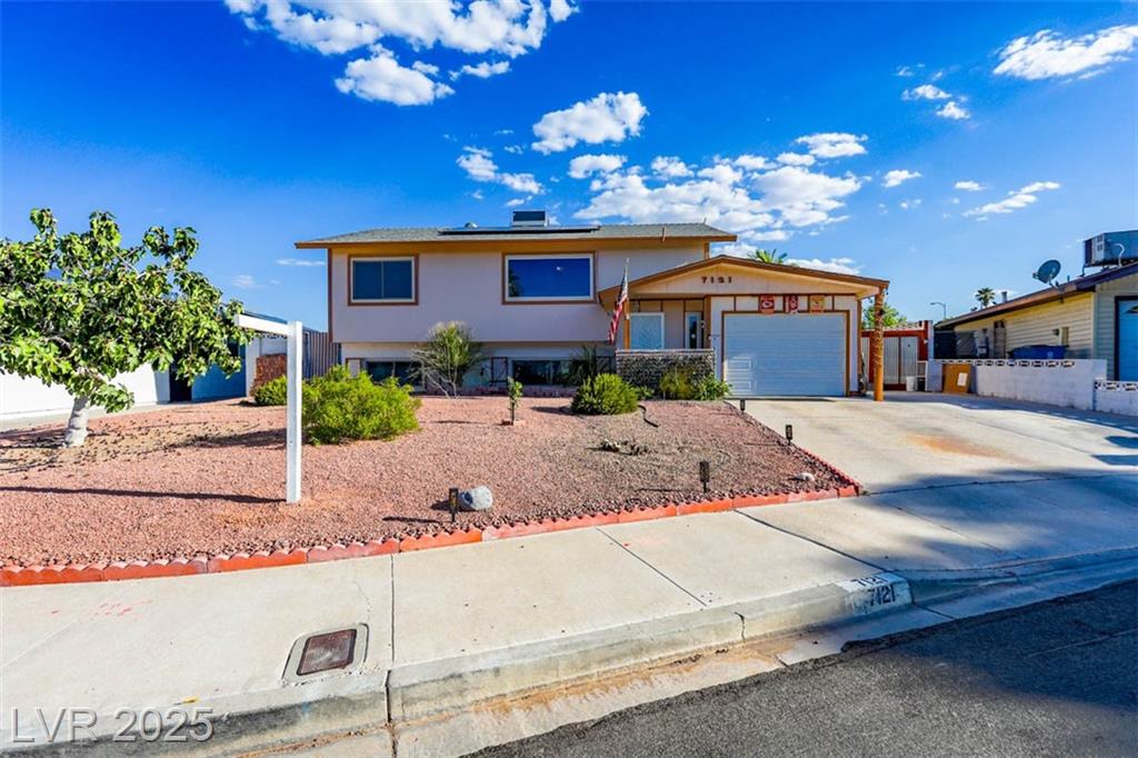 7121 Hurricane WAY