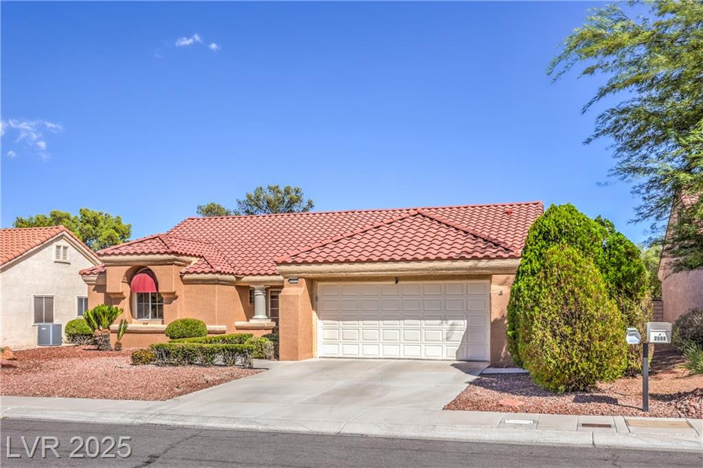 2512 Sunup DR