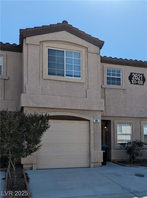 2621 Adelante AVE