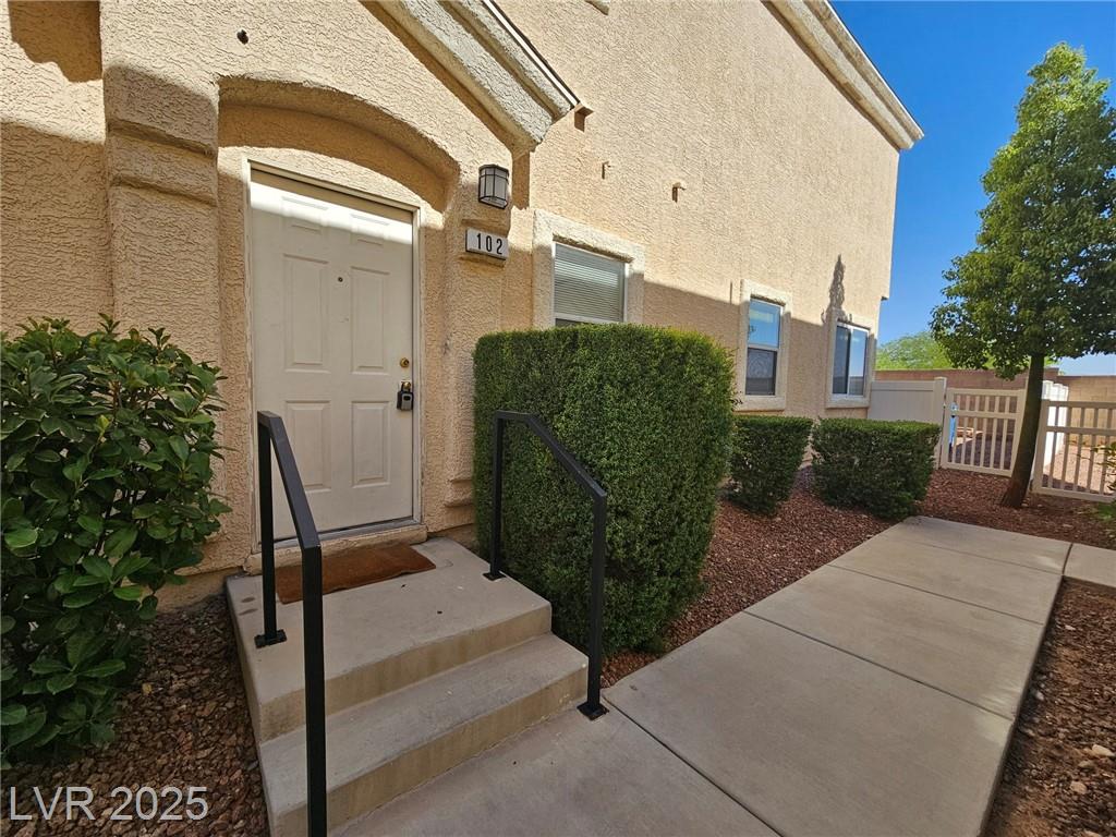 8866 Duncan Barrel AVE